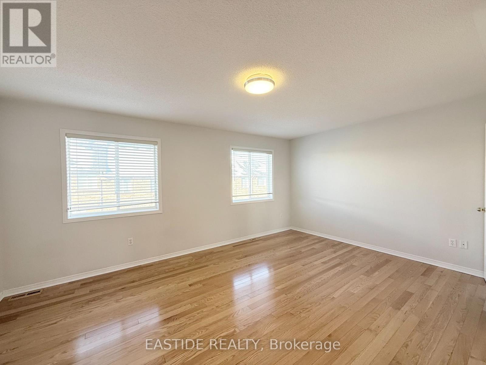 24 Revelstoke Crescent, Richmond Hill, Ontario  L4B 4T2 - Photo 17 - N12769030