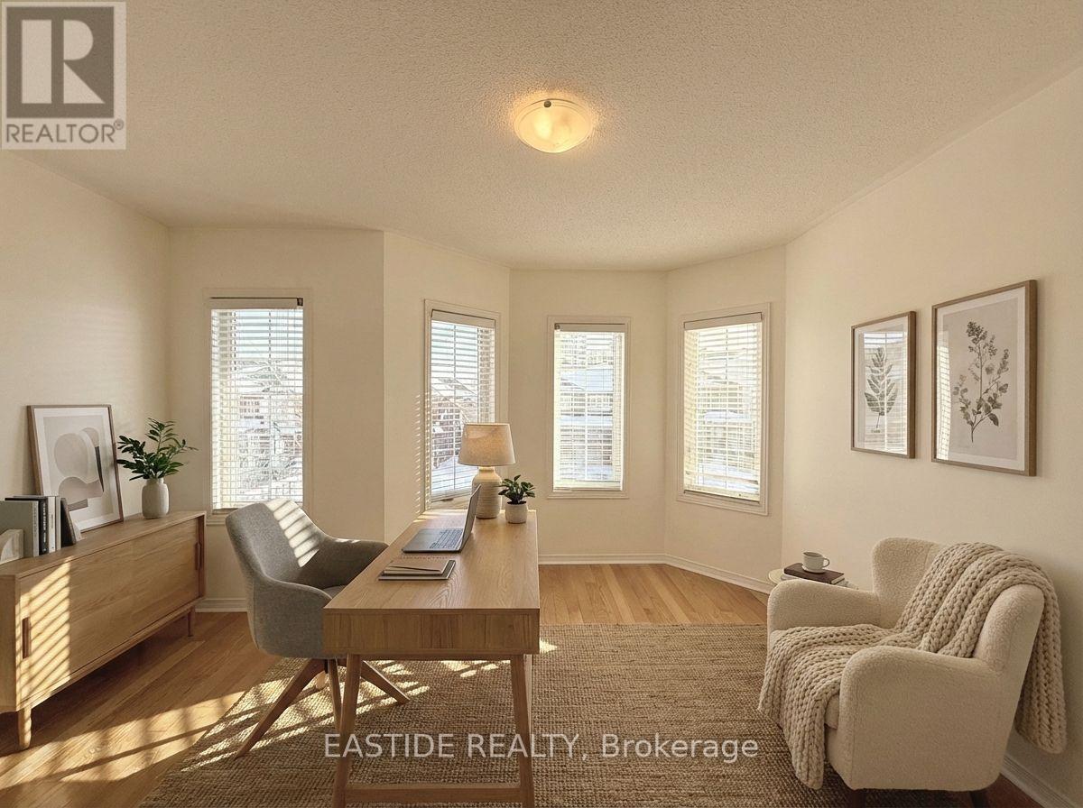 24 Revelstoke Crescent, Richmond Hill, Ontario  L4B 4T2 - Photo 6 - N12769030