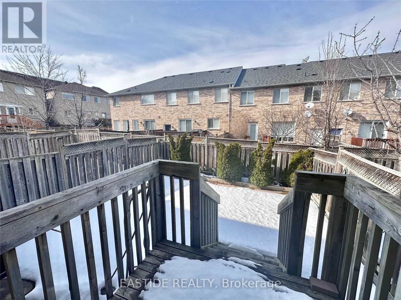 24 Revelstoke Crescent, Richmond Hill, Ontario  L4B 4T2 - Photo 26 - N12769030