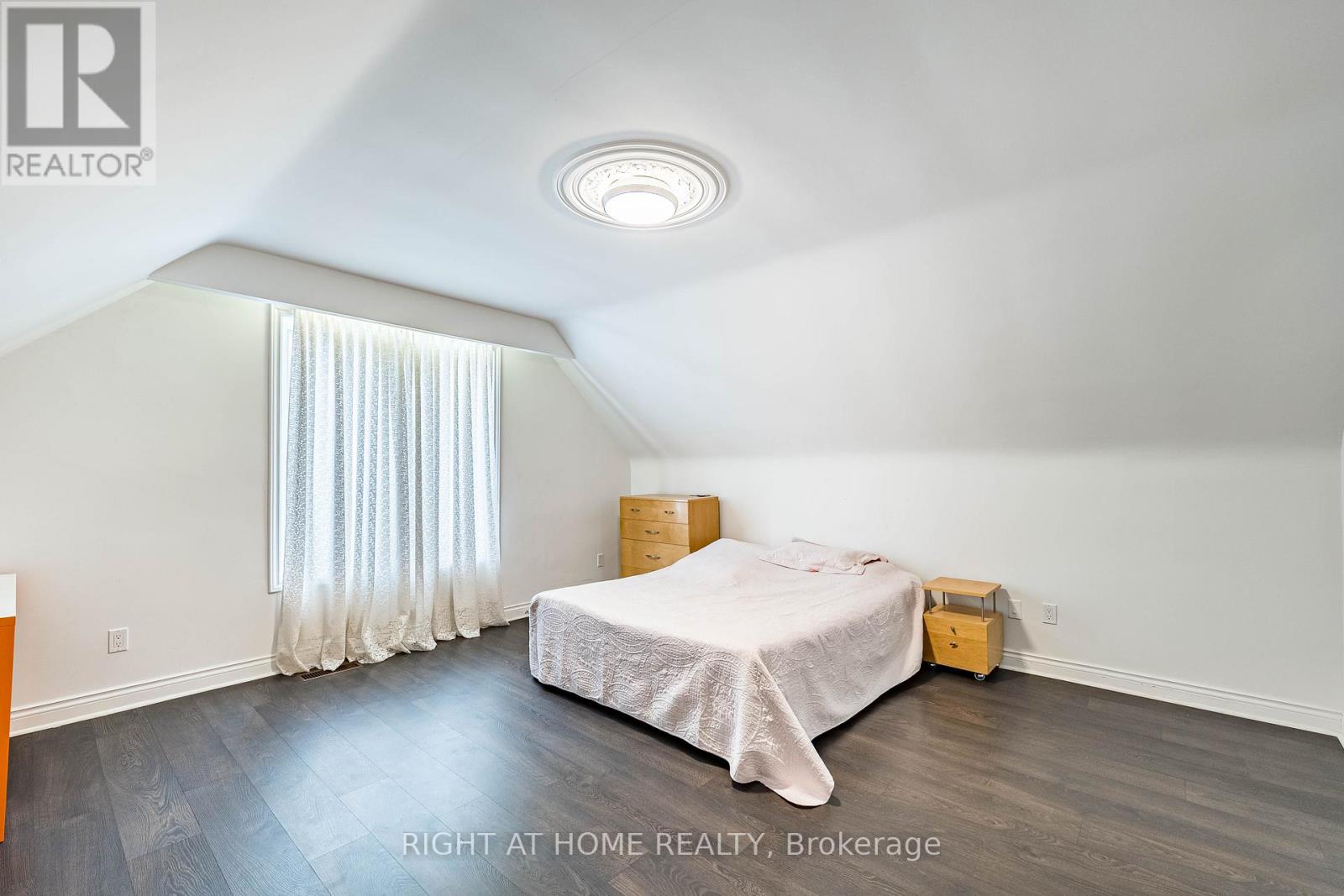 2123 Gordon Drive, Mississauga, Ontario  L5B 1S6 - Photo 36 - W12778616