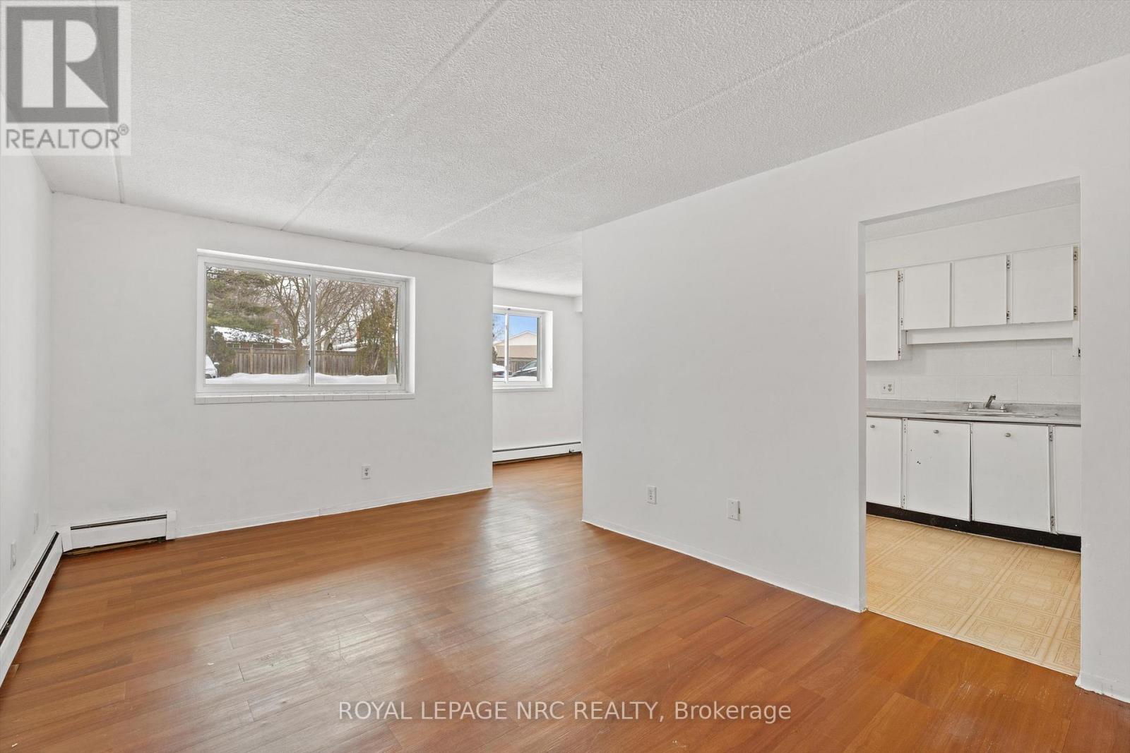 111 - 6 Westlake Lane, St. Catharines, Ontario  L2N 5S3 - Photo 10 - X12778978