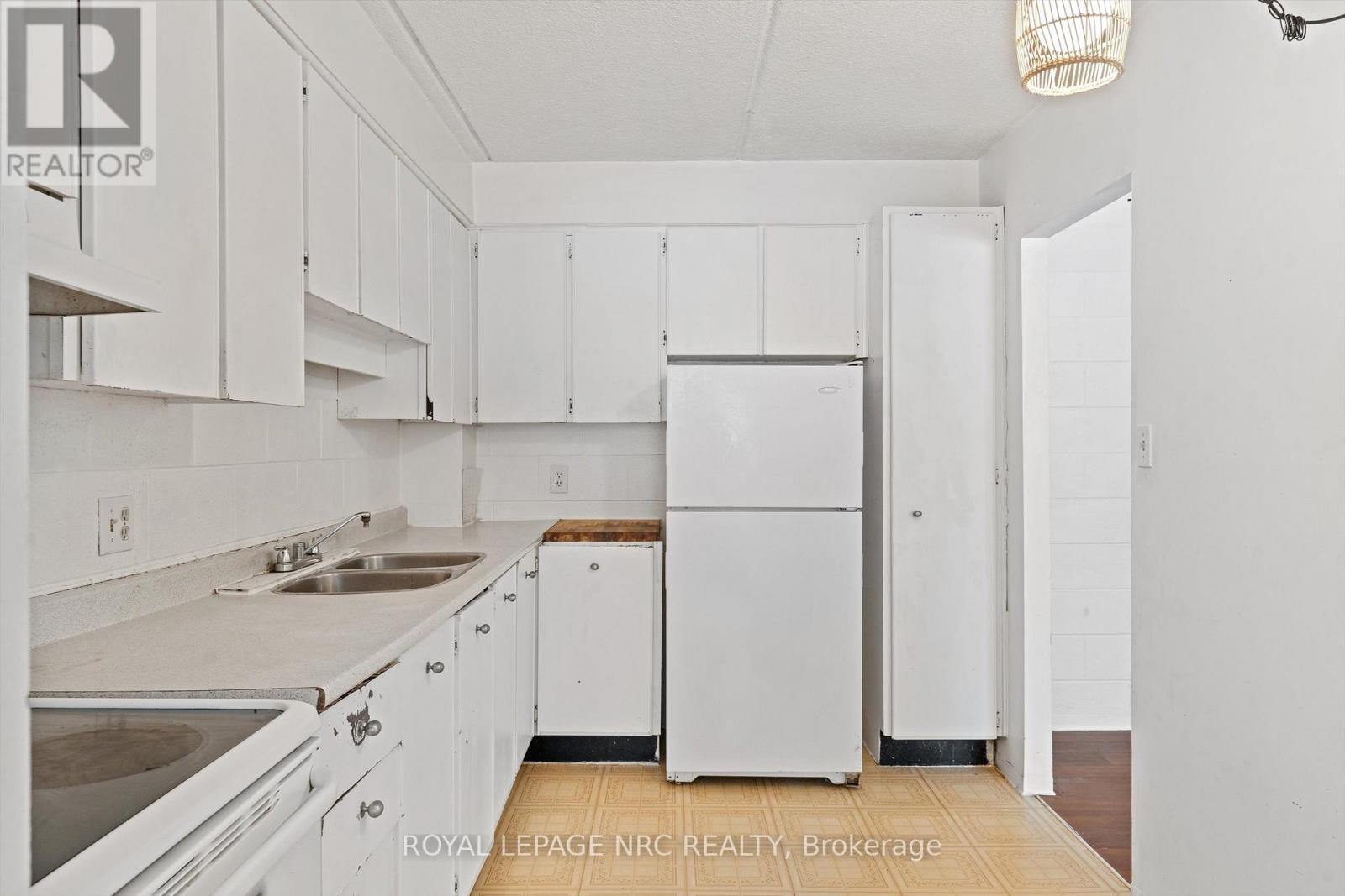 111 - 6 Westlake Lane, St. Catharines, Ontario  L2N 5S3 - Photo 13 - X12778978