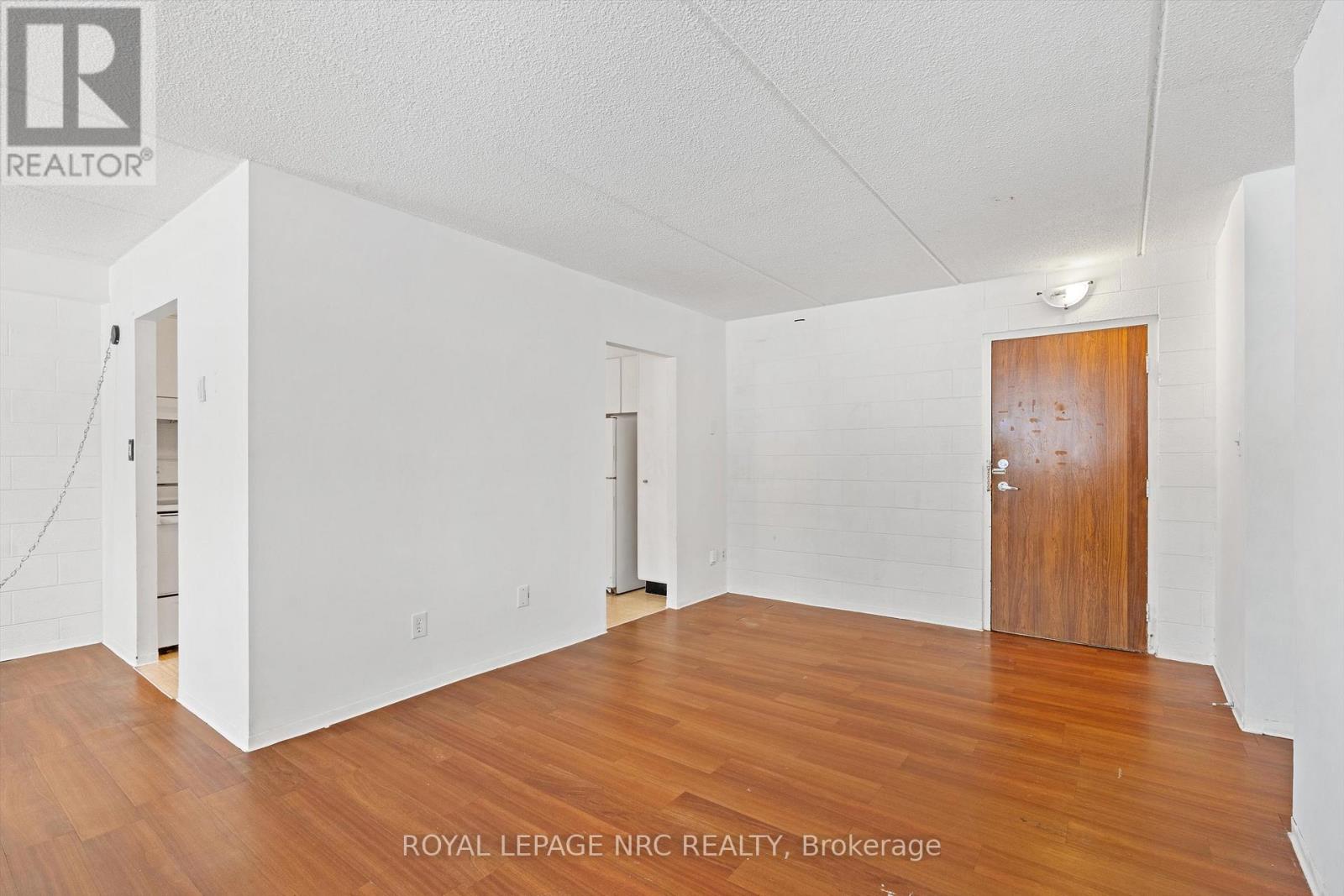 111 - 6 Westlake Lane, St. Catharines, Ontario  L2N 5S3 - Photo 8 - X12778978