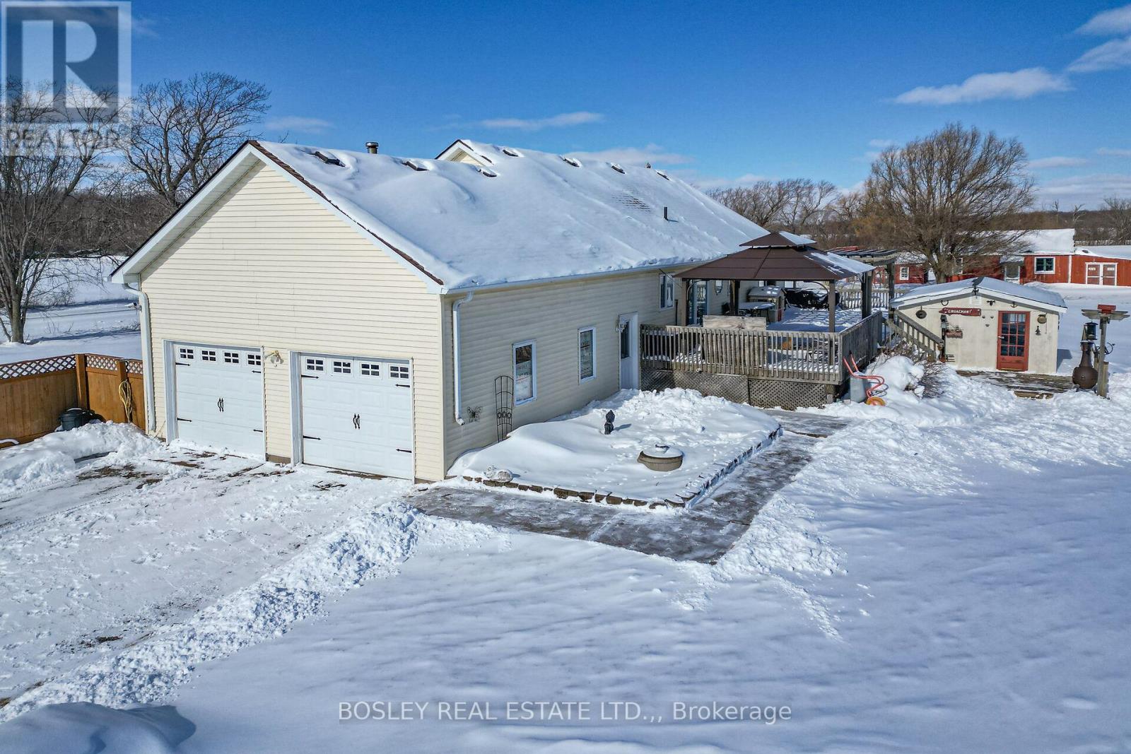 910 Holloway Bay Road, Fort Erie (Mulgrave), Ontario  L0S 1N0 - Photo 34 - X12779094