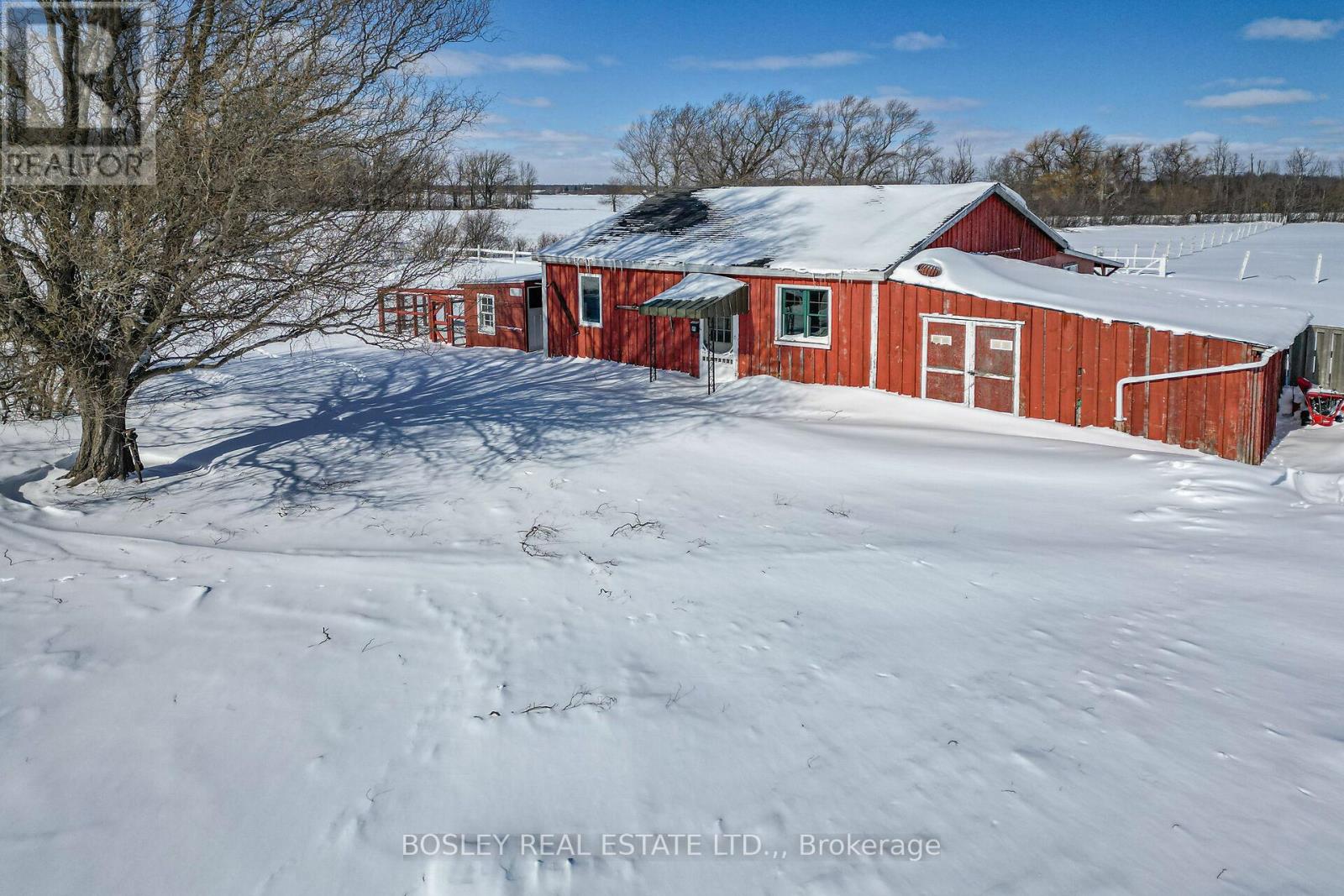 910 Holloway Bay Road, Fort Erie (Mulgrave), Ontario  L0S 1N0 - Photo 37 - X12779094