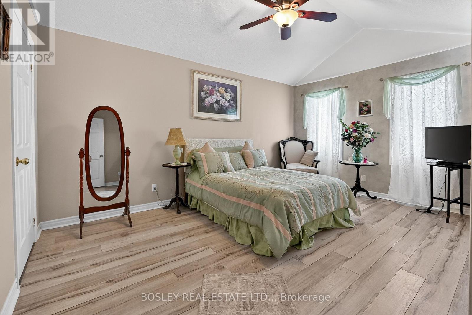 10 - 6263 Valley Way, Niagara Falls (Morrison), Ontario  L2E 0A1 - Photo 12 - X12779178