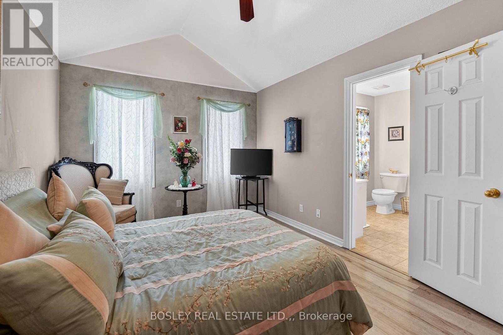 10 - 6263 Valley Way, Niagara Falls (Morrison), Ontario  L2E 0A1 - Photo 15 - X12779178