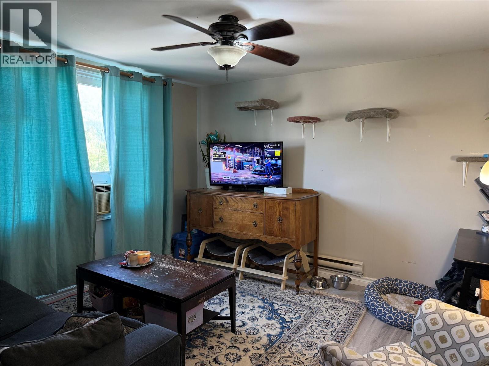 954 Glover Road, Trail, British Columbia V1R 3J9 - Photo 7 - 10375645