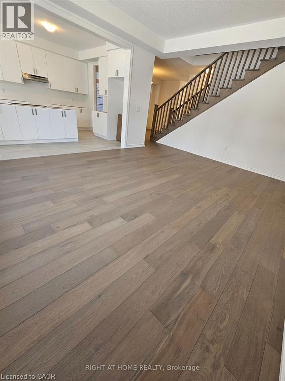 8 Daisy Street, Midhurst, Ontario  L9X 2C5 - Photo 16 - 40804523