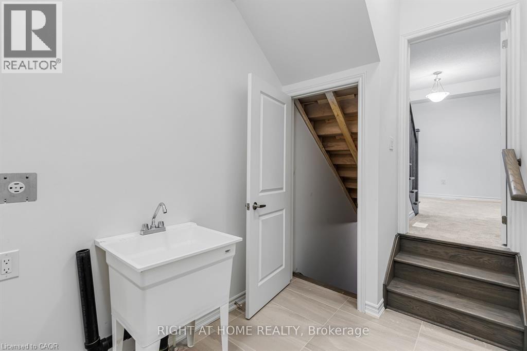 8 Daisy Street, Midhurst, Ontario  L9X 2C5 - Photo 24 - 40804523