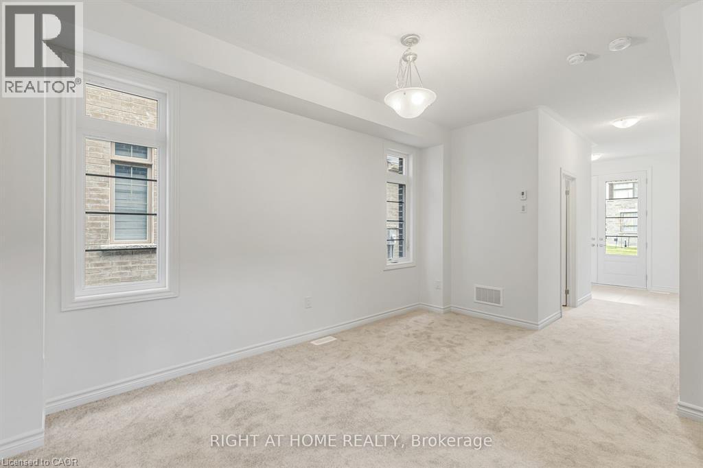 8 Daisy Street, Midhurst, Ontario  L9X 2C5 - Photo 9 - 40804523