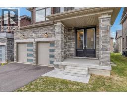 8 DAISY Street, midhurst, Ontario