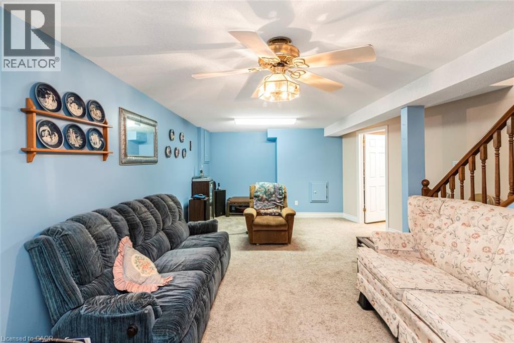 10 Wentworth Drive Unit# 36, Grimsby, Ontario  L3M 5G3 - Photo 32 - 40804087