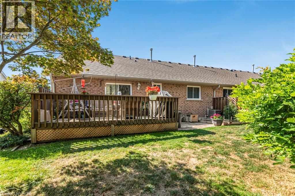 10 Wentworth Drive Unit# 36, Grimsby, Ontario  L3M 5G3 - Photo 40 - 40804087