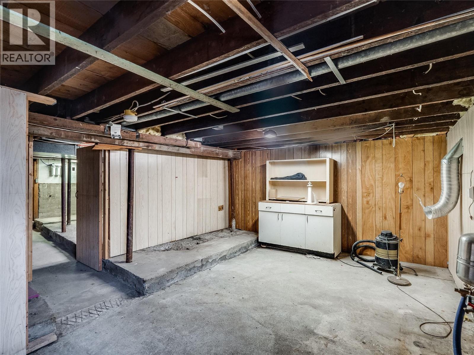 890 China Creek Road, Genelle, British Columbia  V0G 1G0 - Photo 30 - 10375358