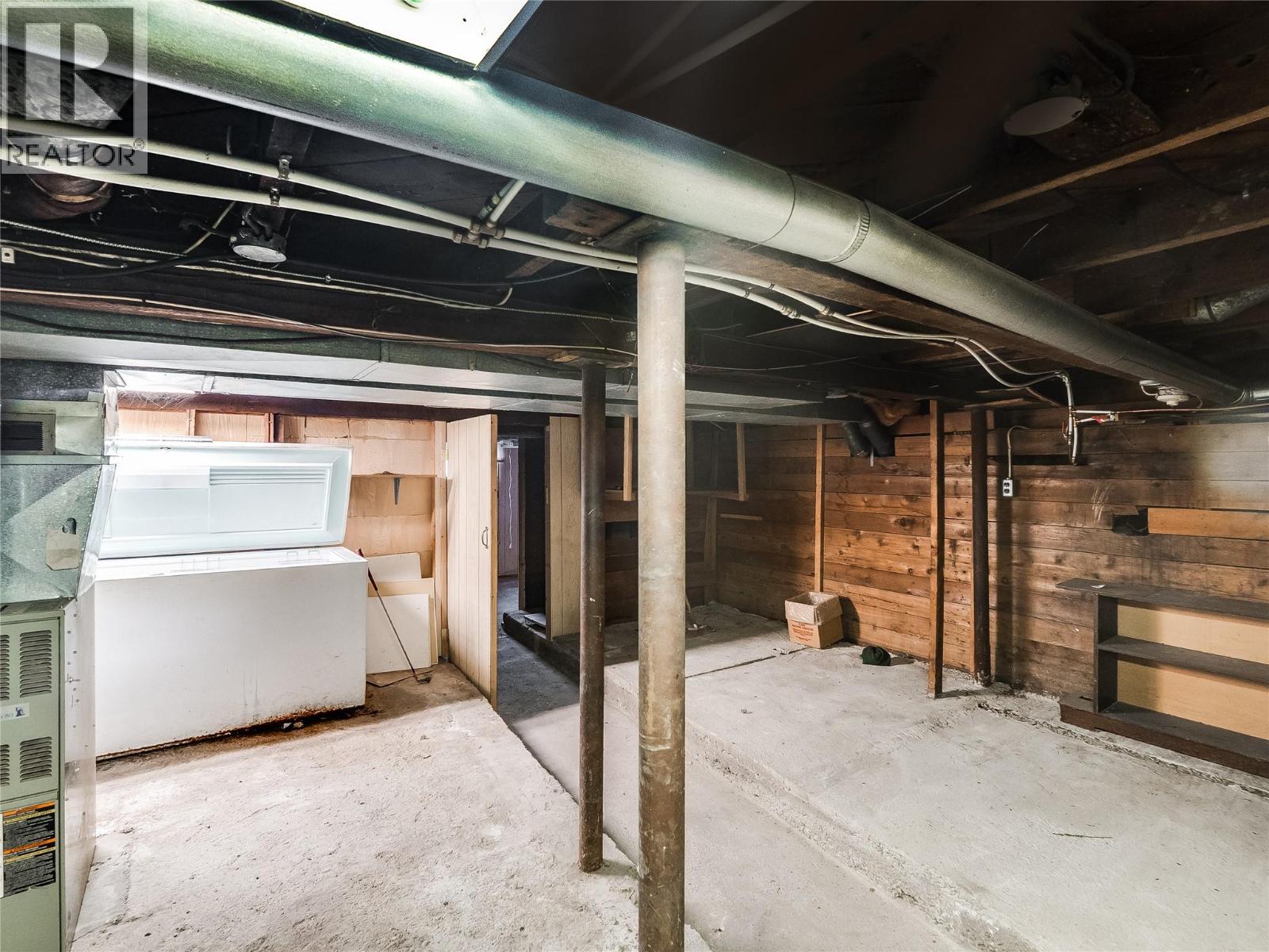 890 China Creek Road, Genelle, British Columbia  V0G 1G0 - Photo 27 - 10375358