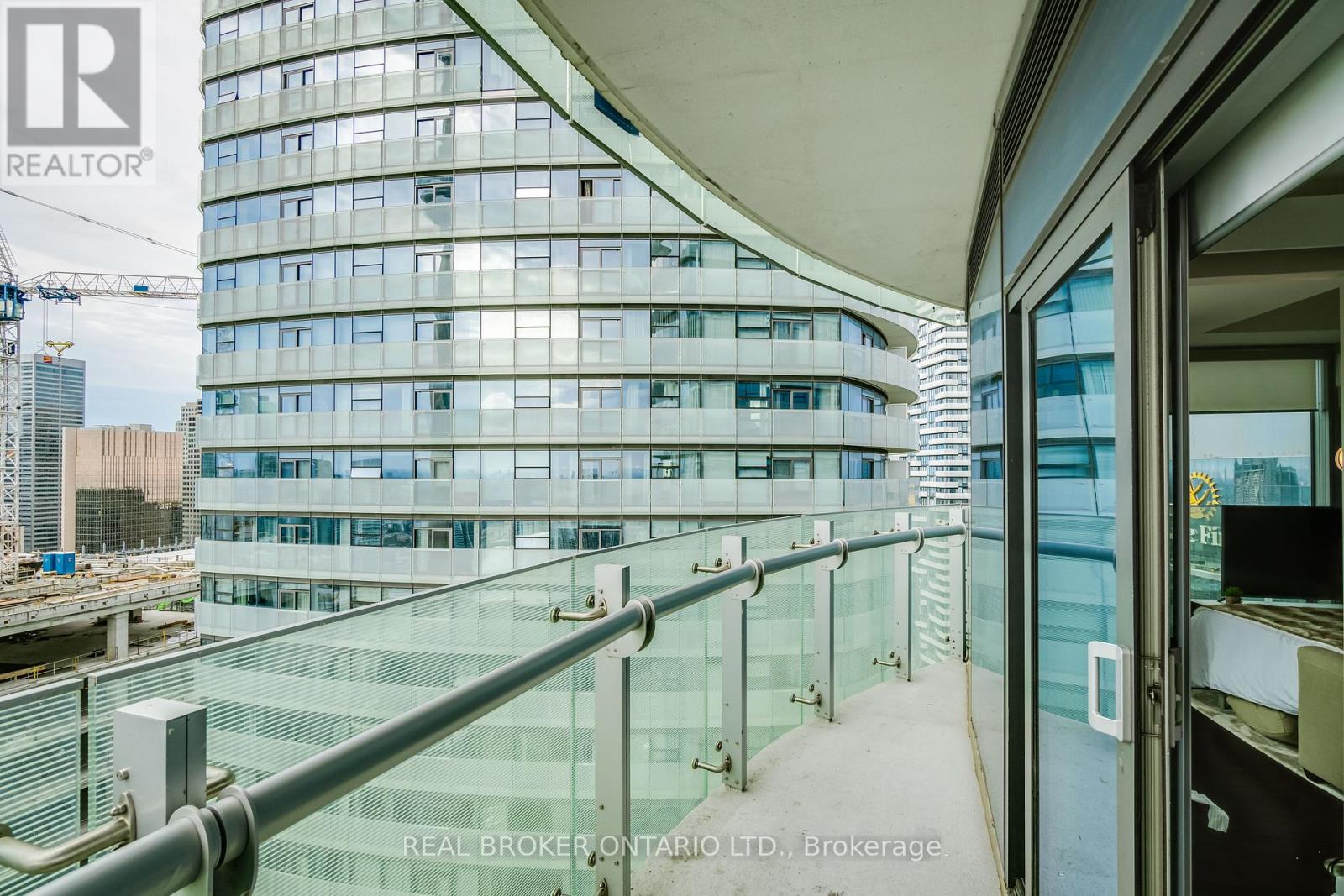 4810 - 12 York Street, Toronto, Ontario  M5J 0A9 - Photo 19 - C12778890