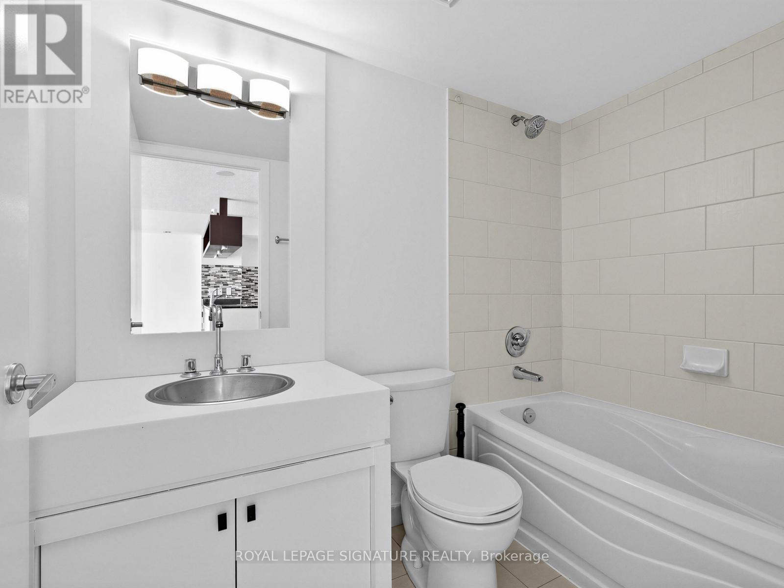 2801 - 81 Navy Wharf Court, Toronto (Waterfront Communities), Ontario  M5V 3M5 - Photo 19 - C12778954