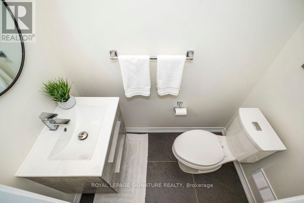 16 Corvus Starway, Toronto, Ontario  M2J 1P2 - Photo 21 - C12779106