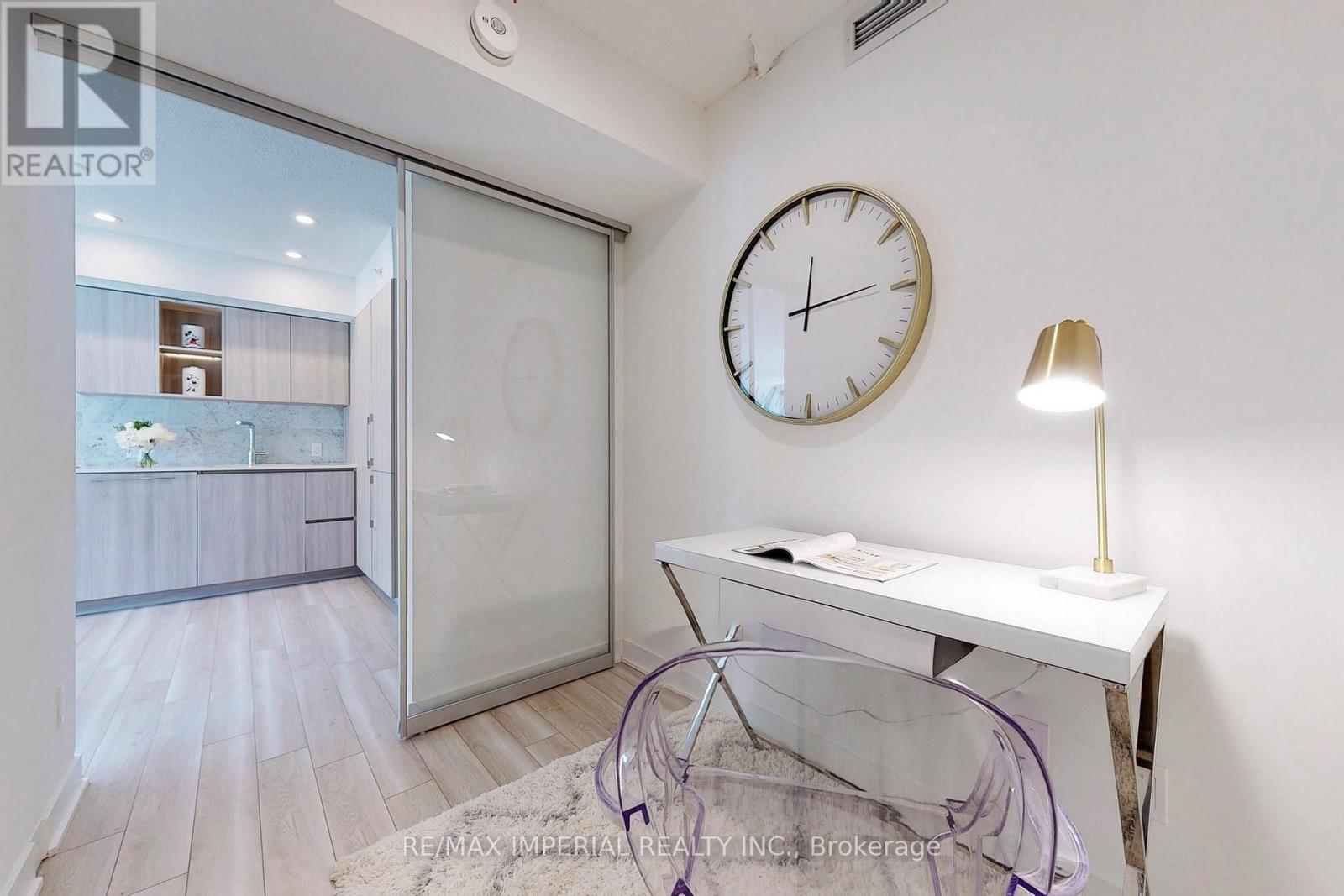 1001 - 17 Bathurst Street, Toronto, Ontario  M5V 0N1 - Photo 22 - C12779146