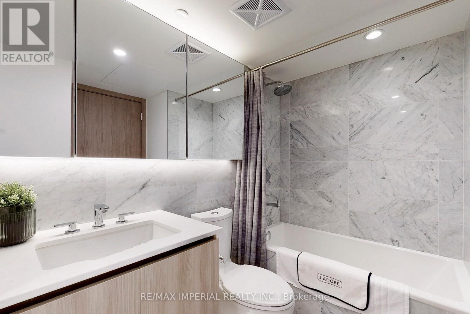 1001 - 17 Bathurst Street, Toronto, Ontario  M5V 0N1 - Photo 24 - C12779146