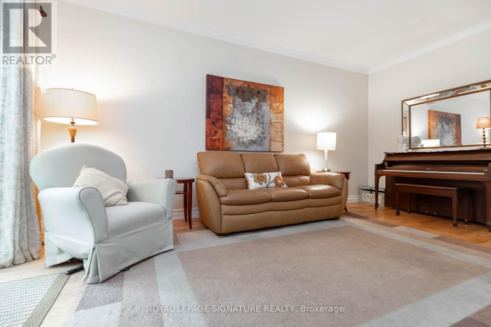 641 Balliol Street, Toronto, Ontario  M4S 1E6 - Photo 4 - C12779154