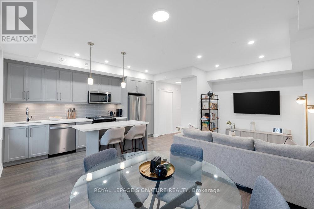 4 - 1467 O'connor Drive, Toronto (O'connor-Parkview), Ontario  M4B 0A7 - Photo 4 - E12778886