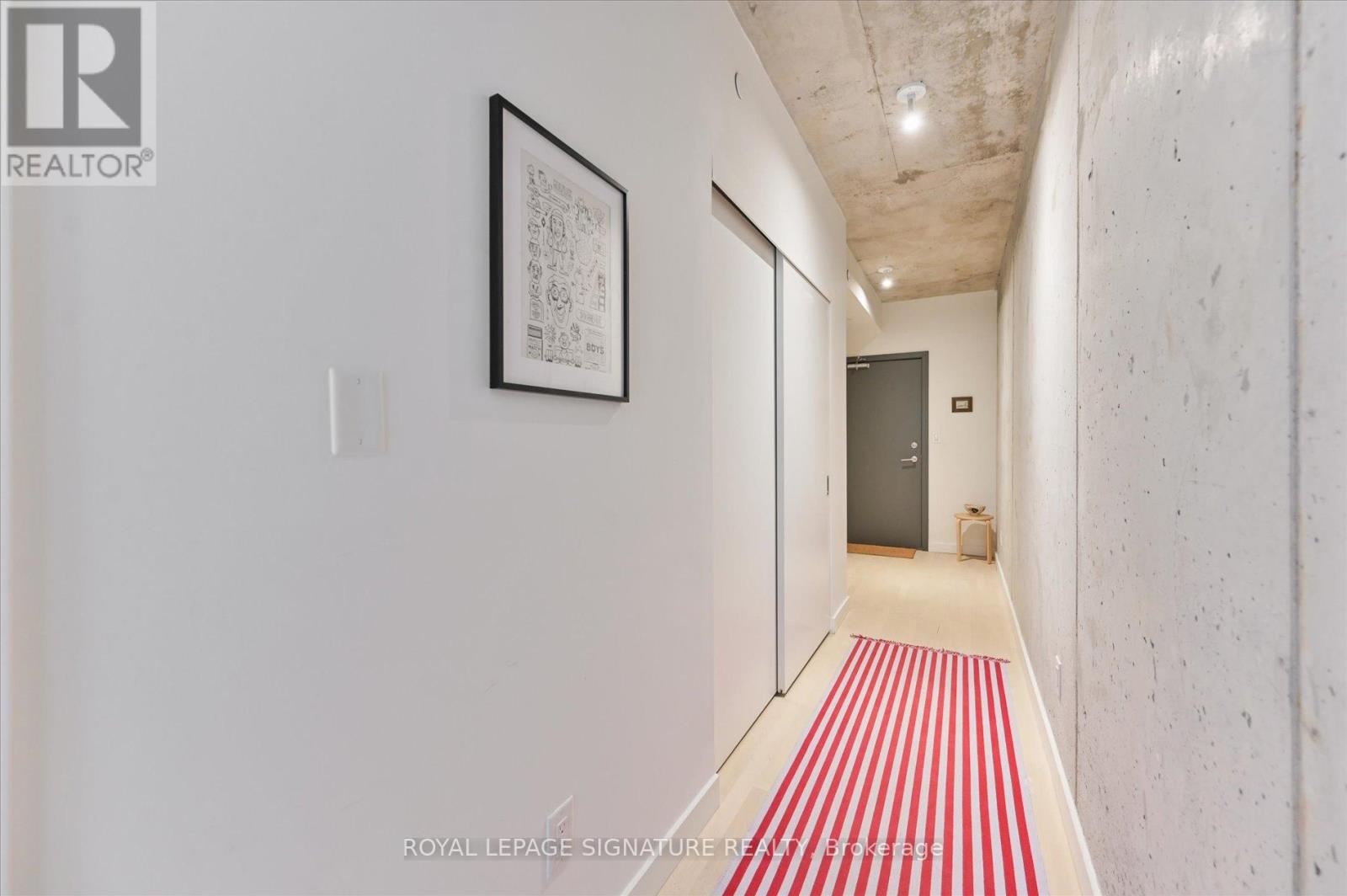 207 - 246 Logan Avenue, Toronto, Ontario  M4M 0E9 - Photo 9 - E12778904