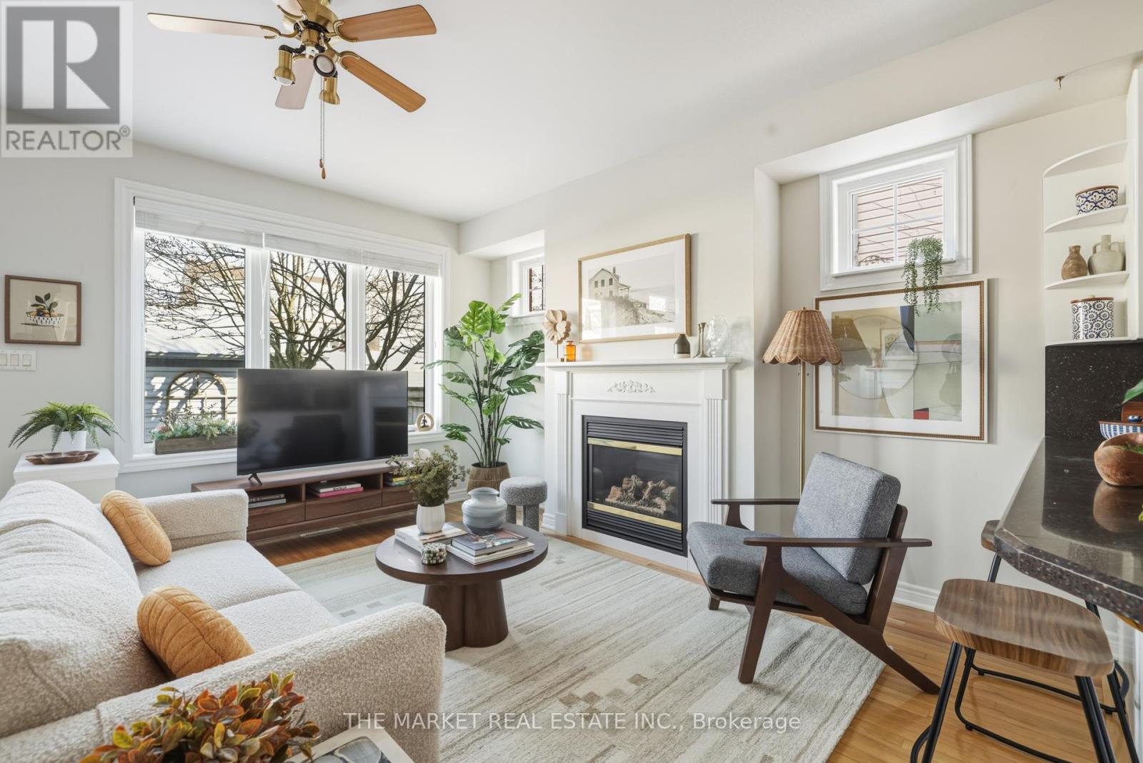 67 Winners Circle, Toronto, Ontario  M4L 3Y7 - Photo 14 - E12779024