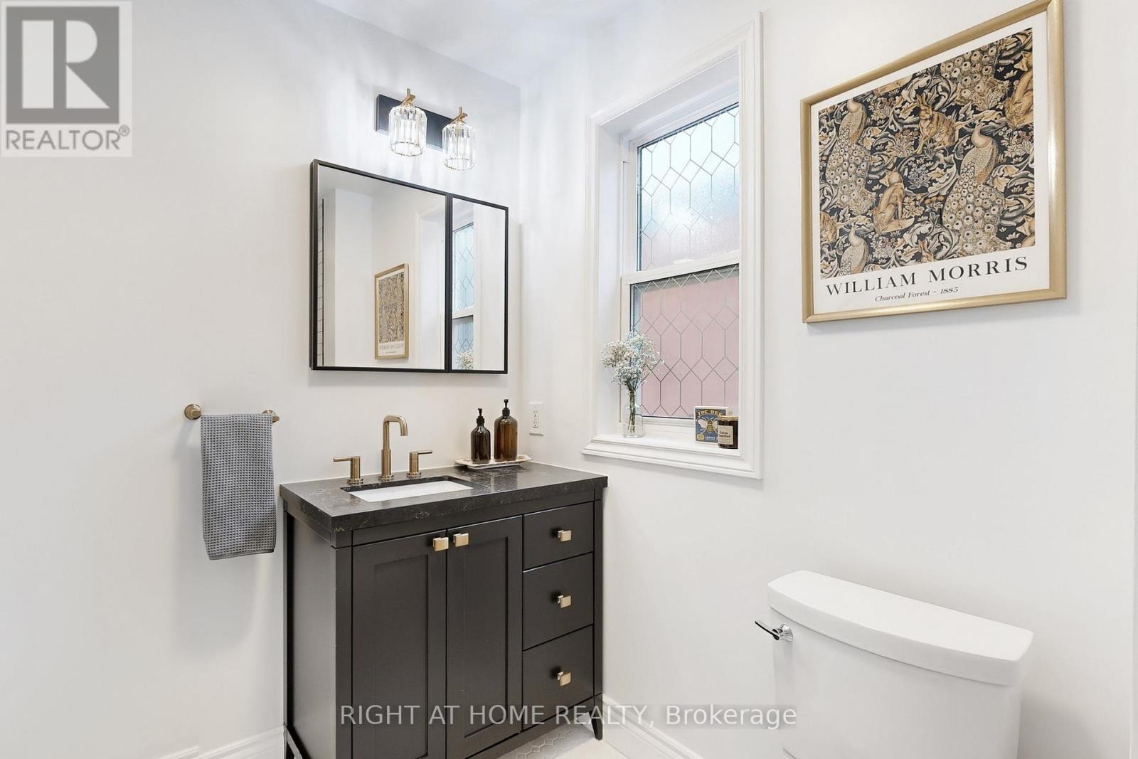 113 Logan Avenue, Toronto, Ontario  M4M 2M9 - Photo 19 - E12779032