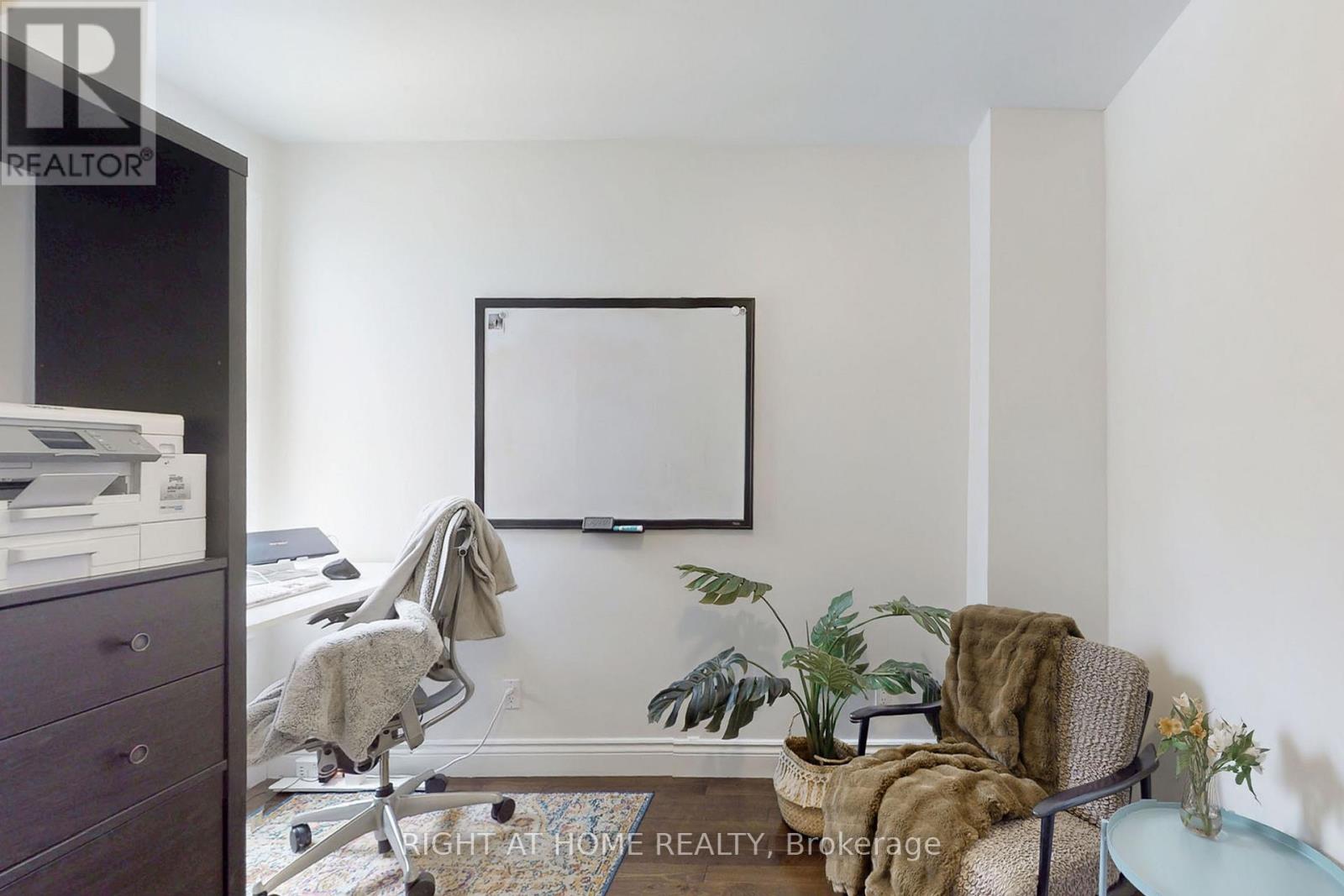 113 Logan Avenue, Toronto, Ontario  M4M 2M9 - Photo 25 - E12779032