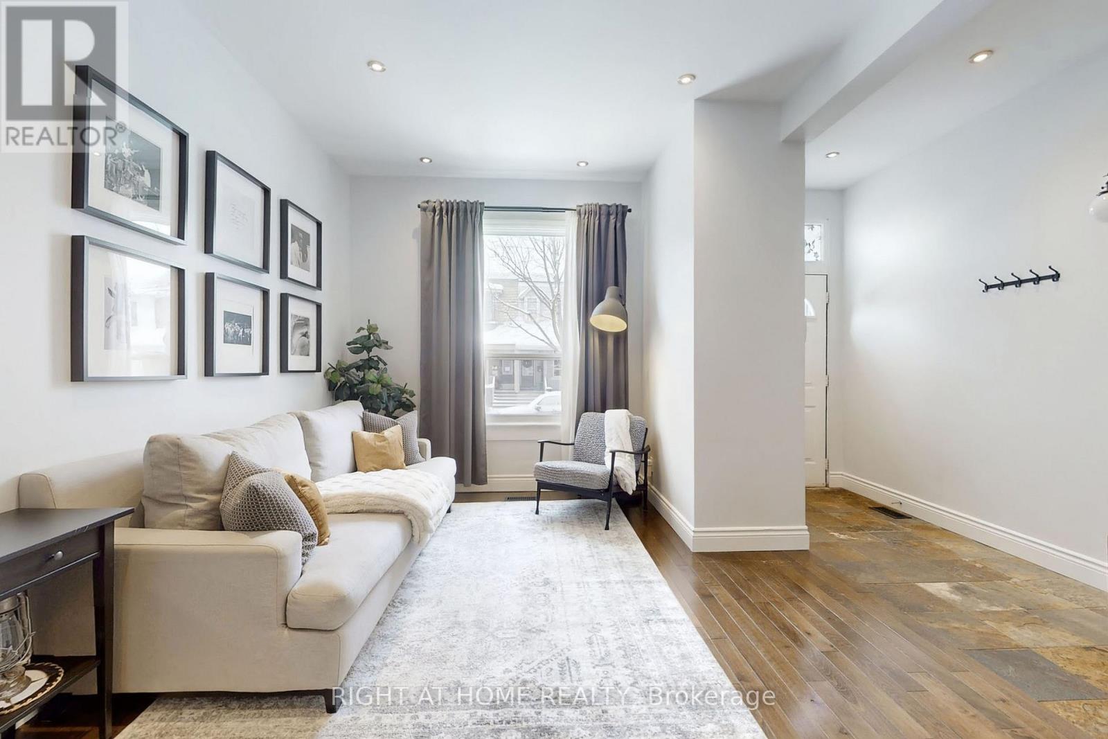 113 Logan Avenue, Toronto, Ontario  M4M 2M9 - Photo 7 - E12779032