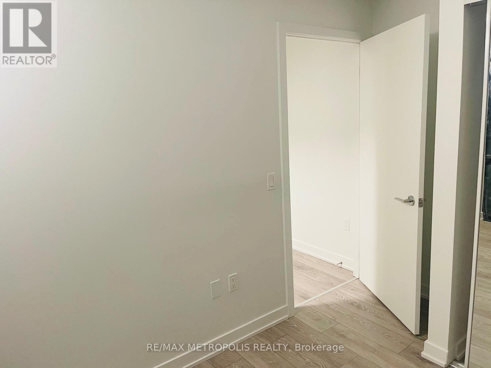 450 F - 1608 Charles Street, Whitby (Port Whitby), Ontario  L1N 1B9 - Photo 22 - E12779058