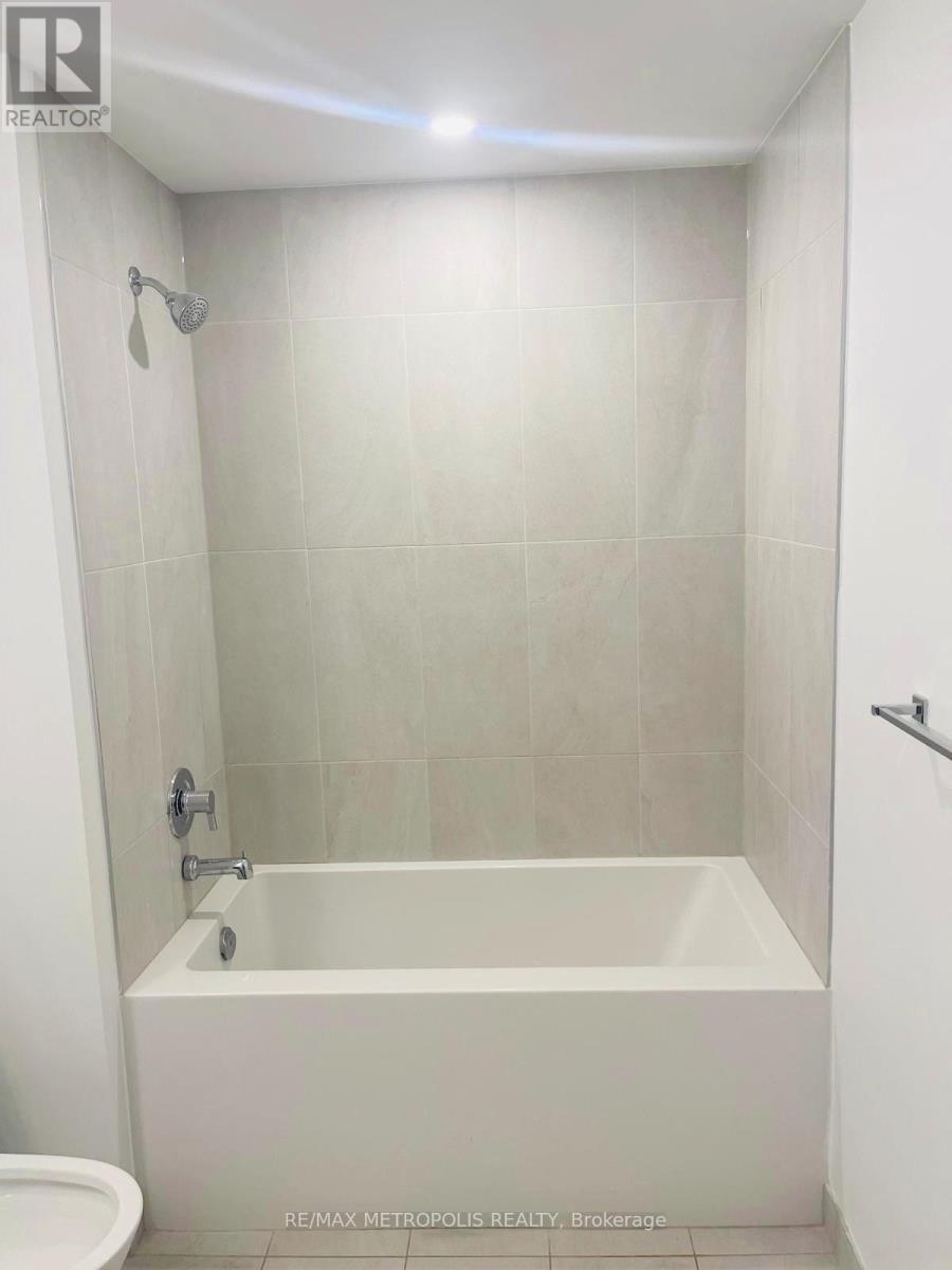 450 F - 1608 Charles Street, Whitby (Port Whitby), Ontario  L1N 1B9 - Photo 27 - E12779058