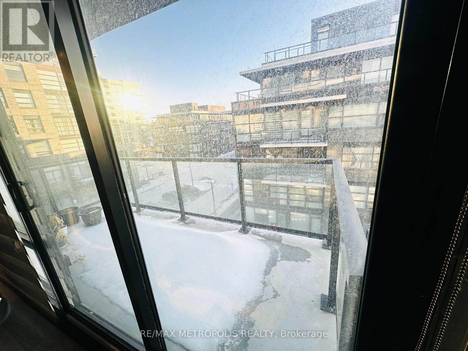 450 F - 1608 Charles Street, Whitby (Port Whitby), Ontario  L1N 1B9 - Photo 9 - E12779058