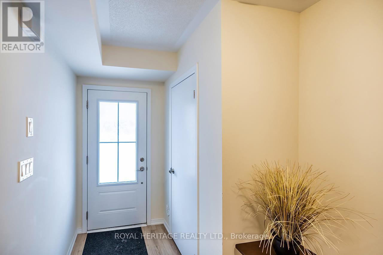 5 Loana Lane, Clarington (Bowmanville), Ontario  L1C 7G9 - Photo 5 - E12779070