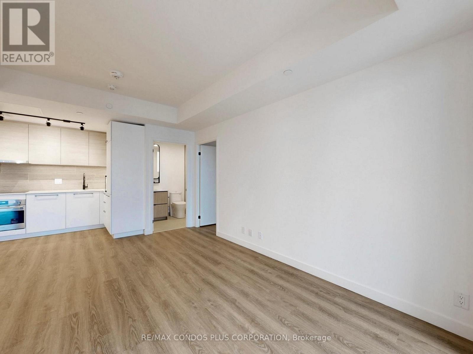 1413 - 1050 Eastern Avenue, Toronto, Ontario  M4L 0B7 - Photo 10 - E12779086