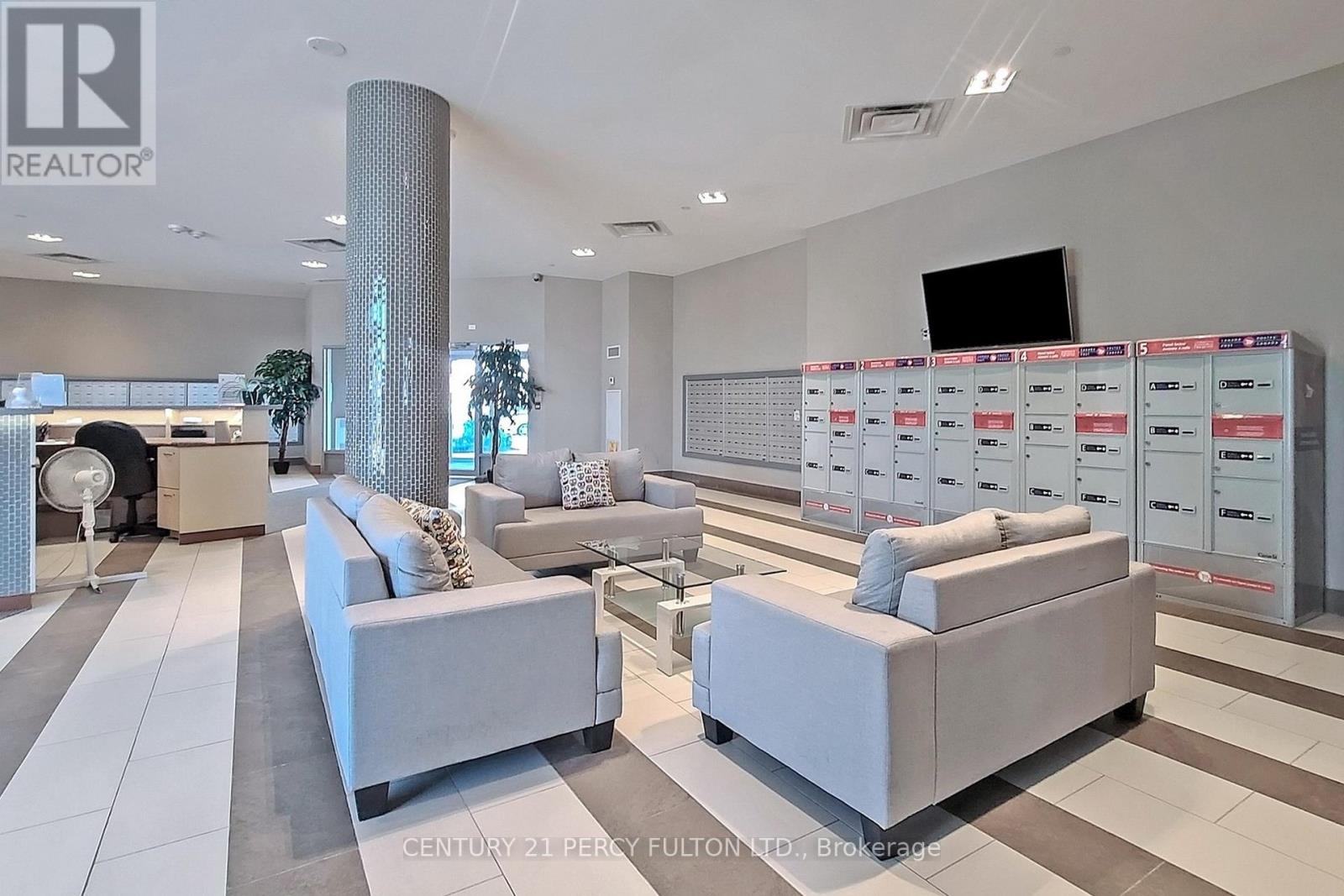 1708 - 2150 Lawrence Avenue E, Toronto (Wexford-Maryvale), Ontario  M1R 3A7 - Photo 5 - E12779092