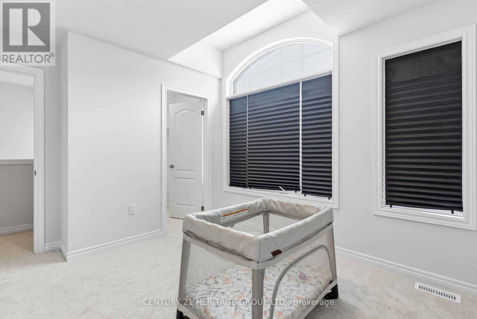 8 Scotia Road, Georgina, Ontario  L0E 1R0 - Photo 23 - N12771530