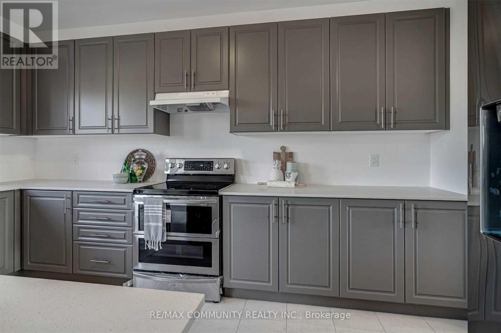 3 Butcher Street, Brock (Beaverton), Ontario  L0K 1A0 - Photo 14 - N12778900