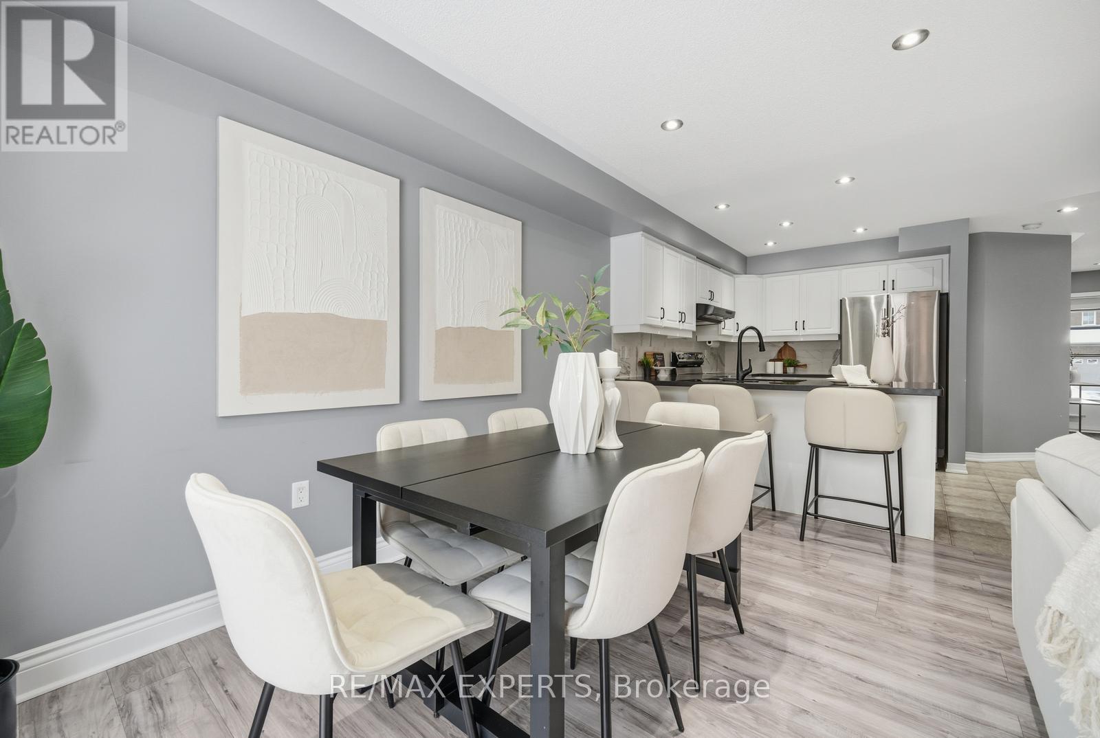 43 Carter Street, Bradford West Gwillimbury, Ontario  L3Z 0C1 - Photo 14 - N12778922