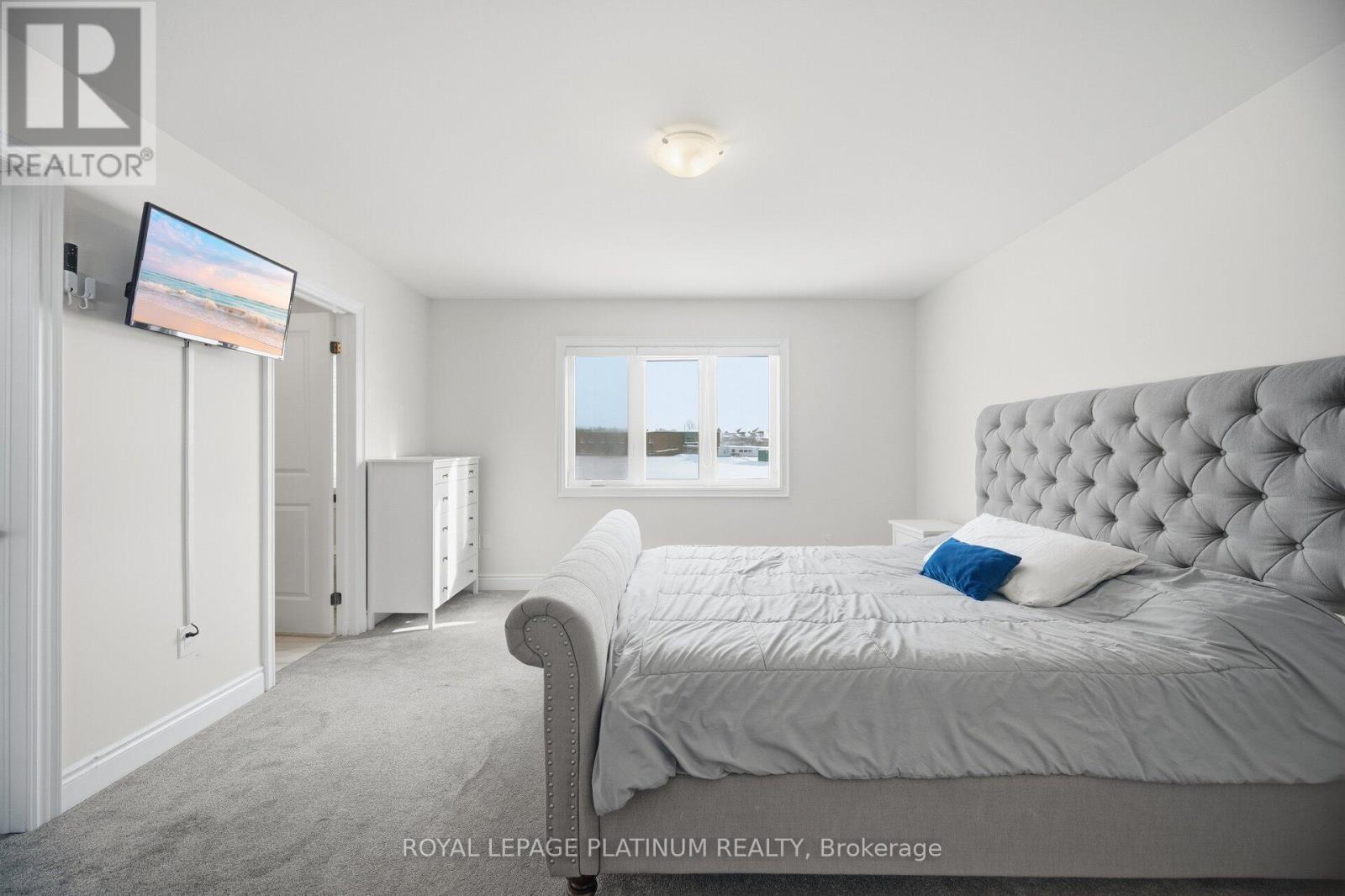 202 Sutherland Avenue, Bradford West Gwillimbury, Ontario  L3Z 4H7 - Photo 26 - N12778926