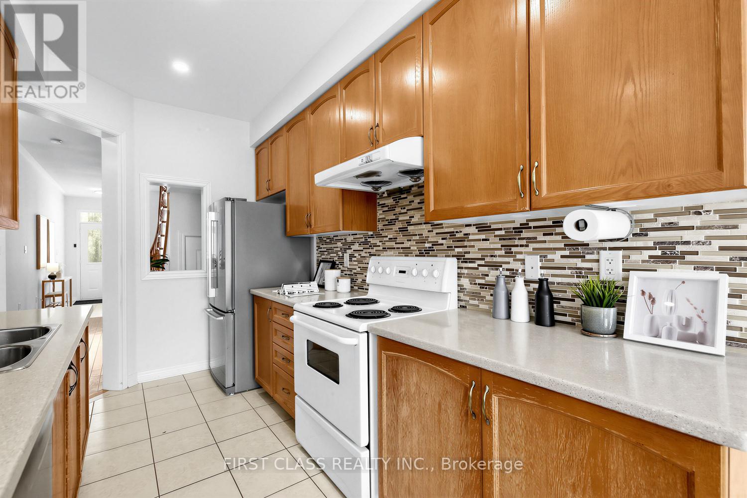 36 - 8 Townwood Drive, Richmond Hill, Ontario  L4E 4Y3 - Photo 12 - N12778968