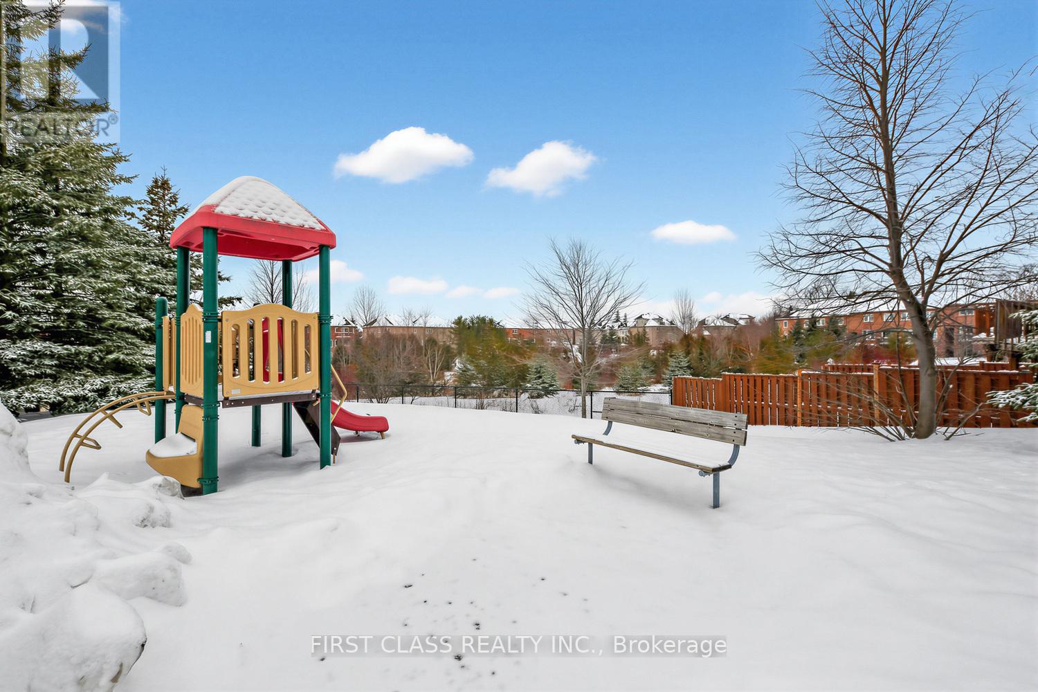 36 - 8 Townwood Drive, Richmond Hill, Ontario  L4E 4Y3 - Photo 32 - N12778968