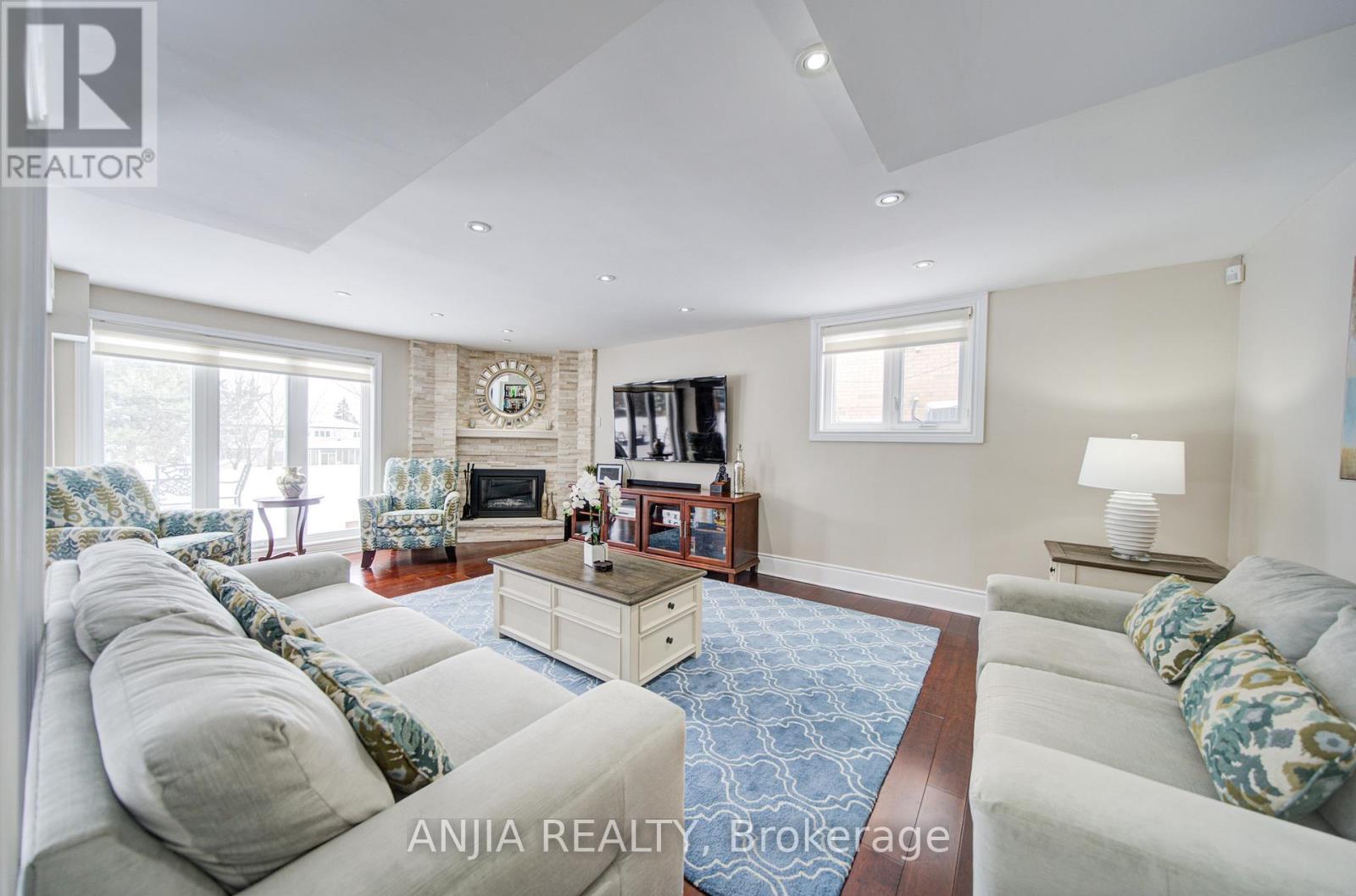 145 Beckenridge Drive, Markham, Ontario  L3S 2T9 - Photo 45 - N12779078