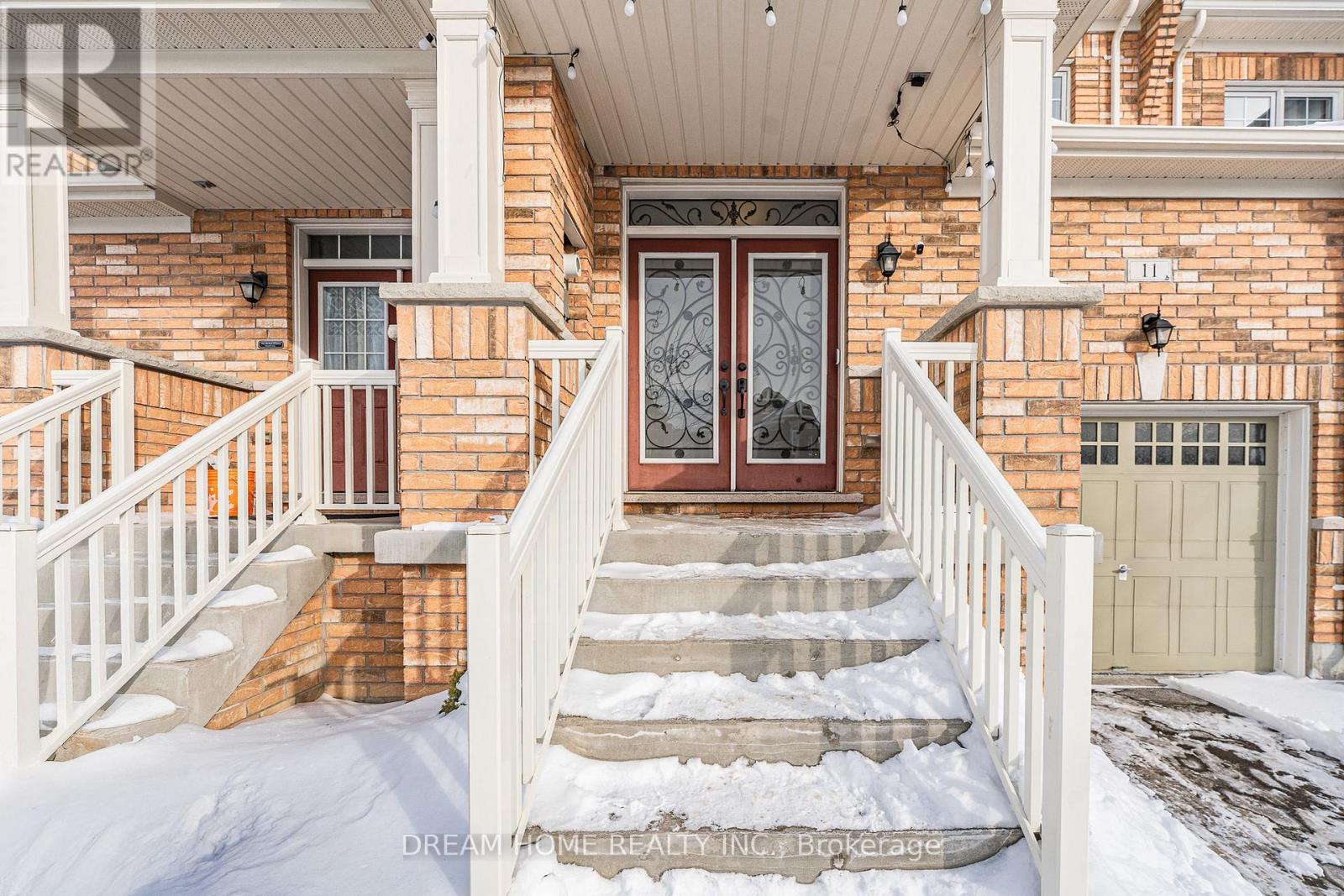 11 Homer Crescent, Aurora, Ontario  L4G 1B7 - Photo 3 - N12779098