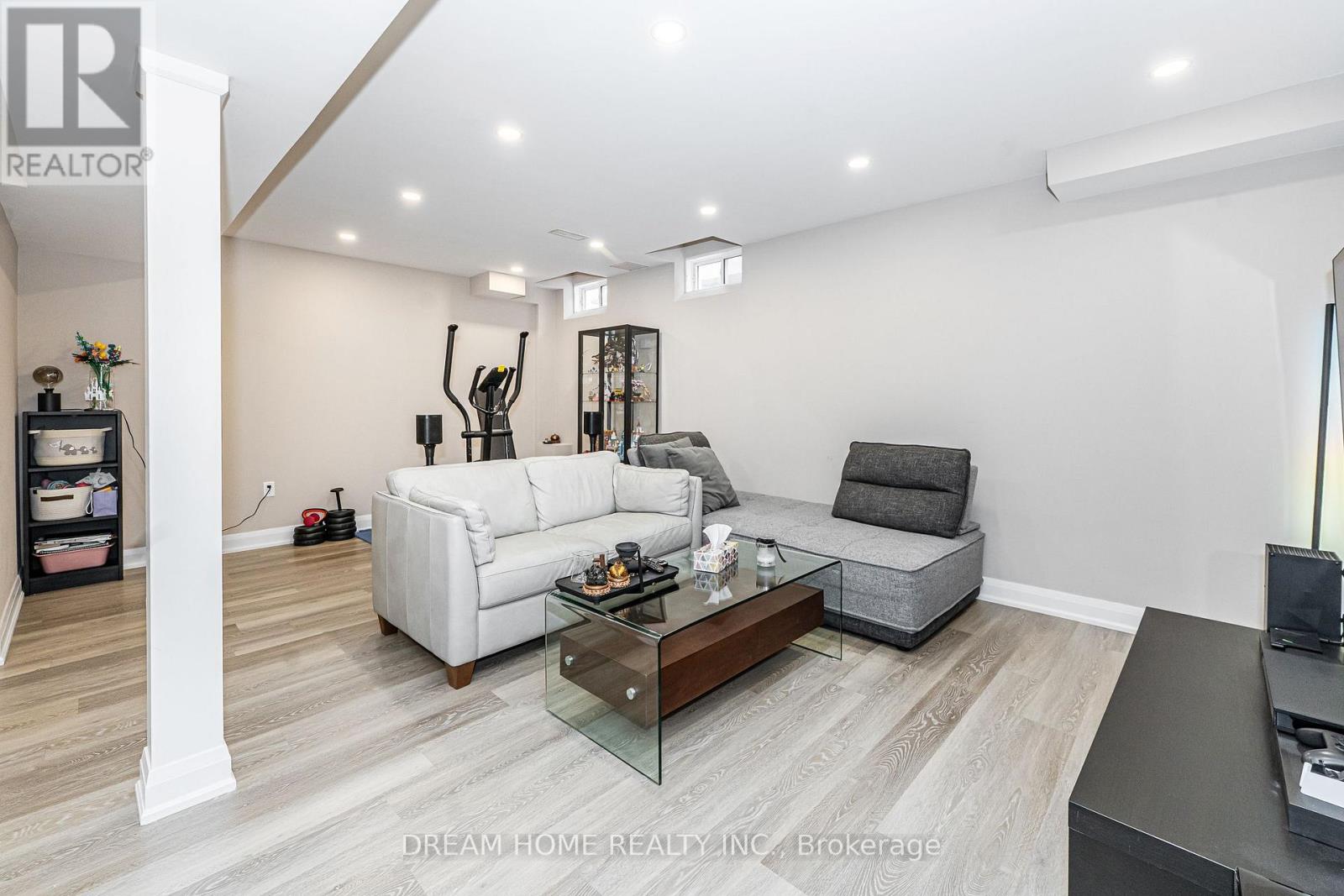 11 Homer Crescent, Aurora, Ontario  L4G 1B7 - Photo 33 - N12779098