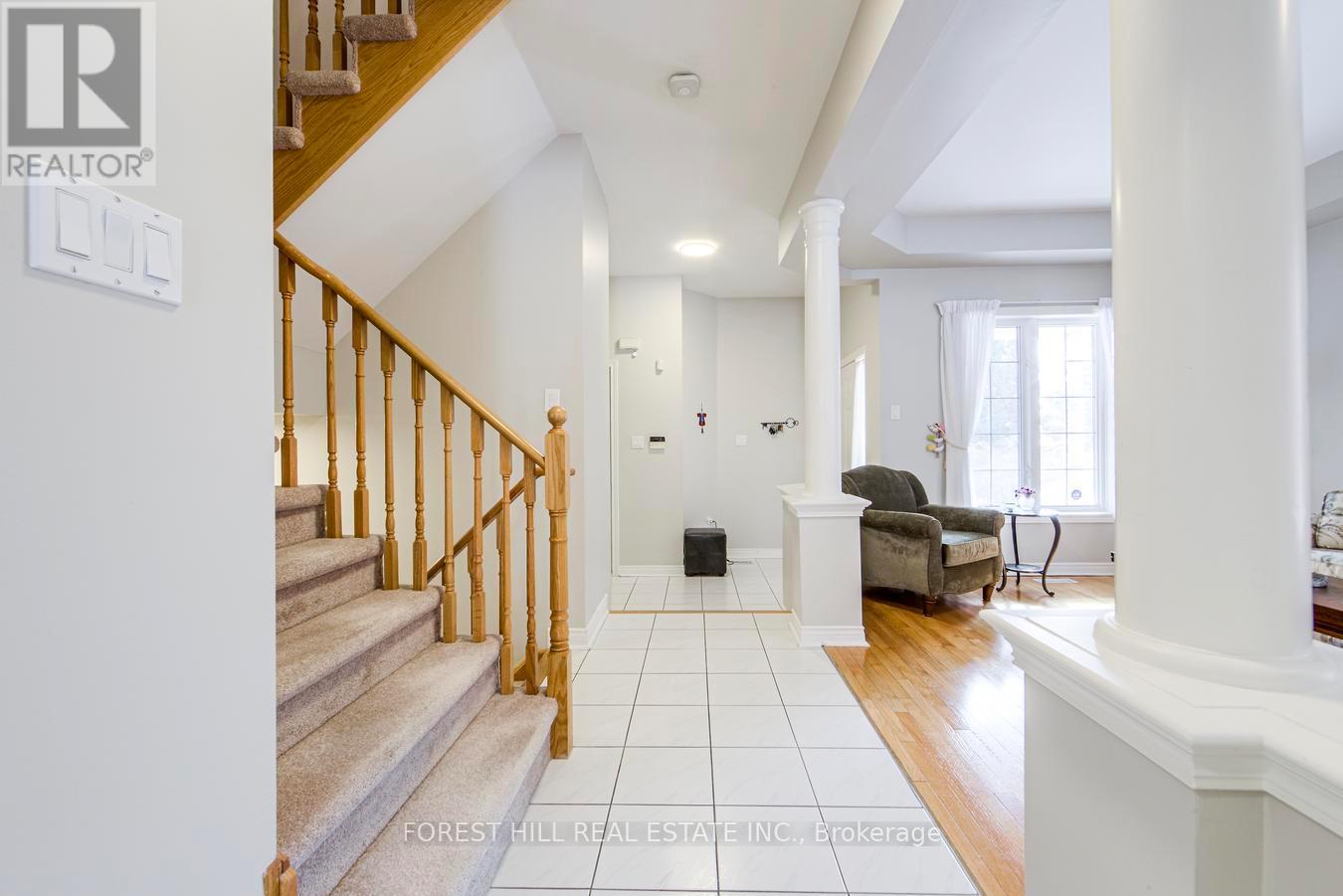 38 Thornbush Court, Richmond Hill, Ontario  L4S 1Z7 - Photo 20 - N12779140