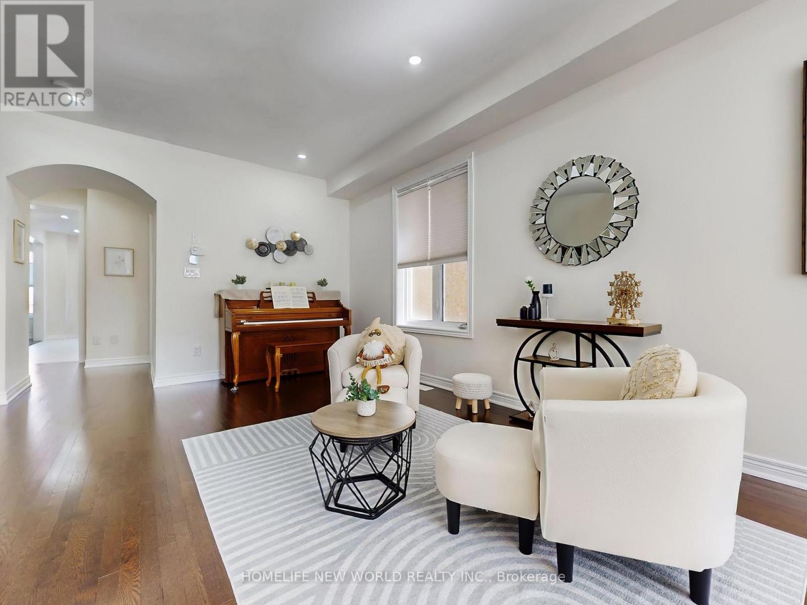 64 Henry Bauer Avenue, Markham, Ontario  L6C 0T1 - Photo 11 - N12779148