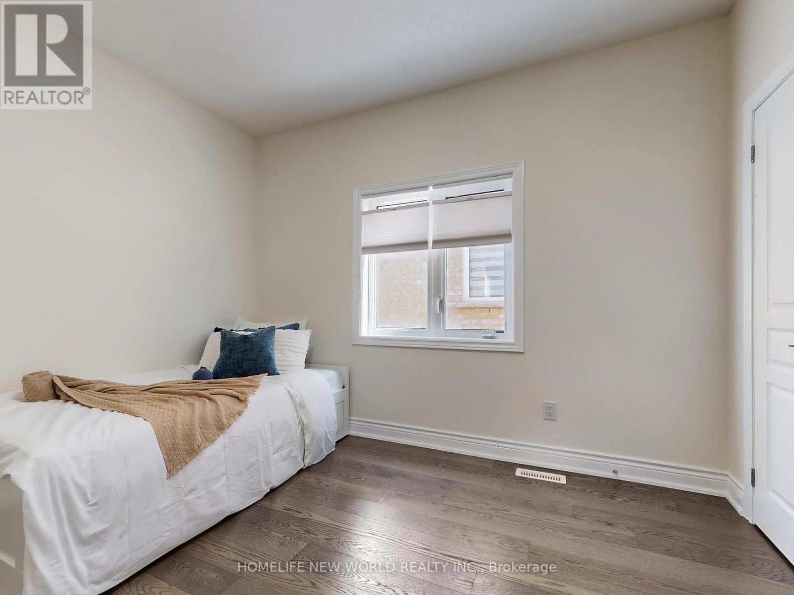 64 Henry Bauer Avenue, Markham, Ontario  L6C 0T1 - Photo 34 - N12779148